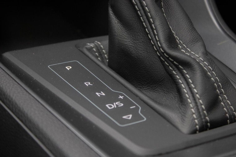 Vehicle Image 38