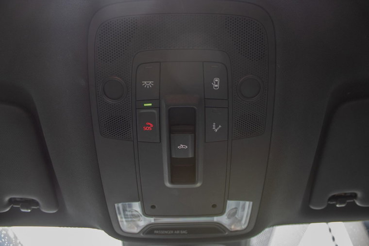 Vehicle Image 46