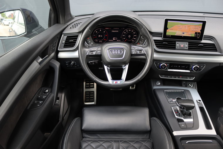 Vehicle Image 19