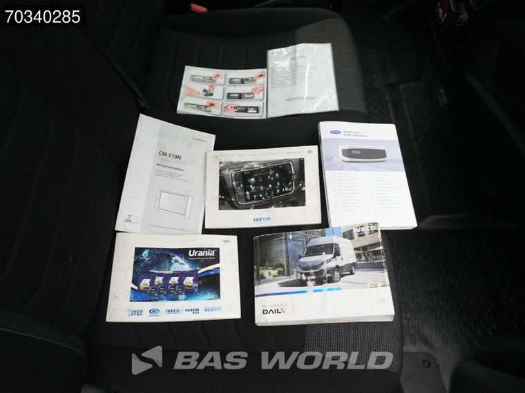 Vehicle Image 35