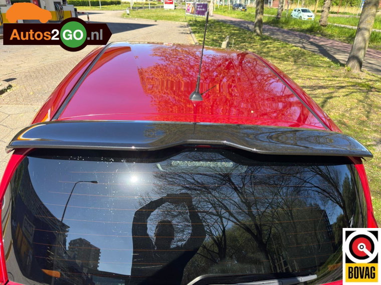 Vehicle Image 28