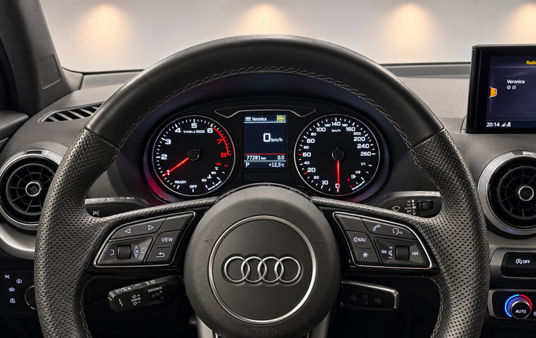 Vehicle Image 15