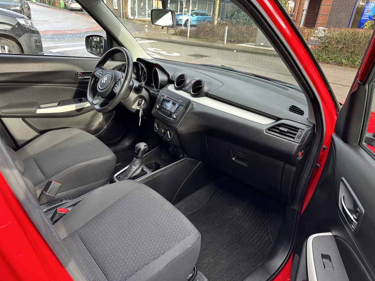 Vehicle Image 24