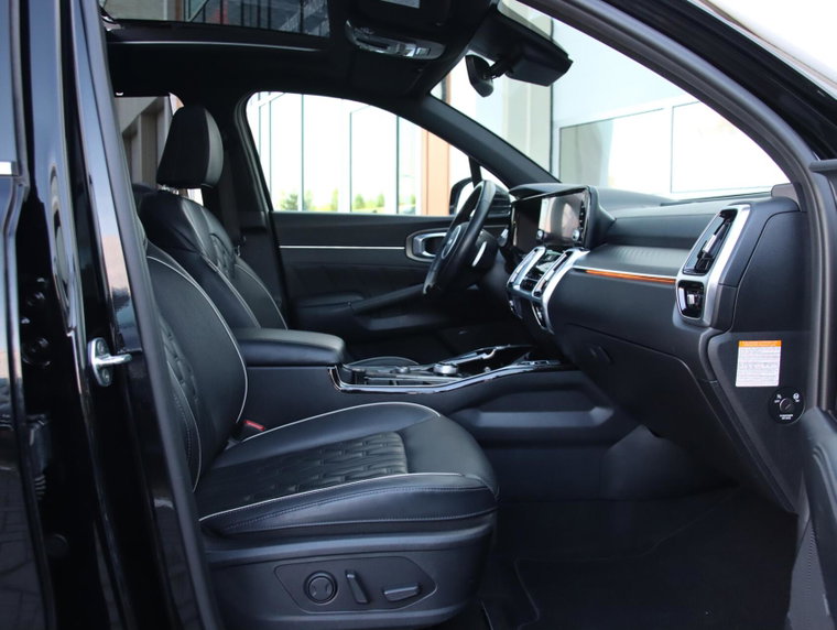 Vehicle Image 45