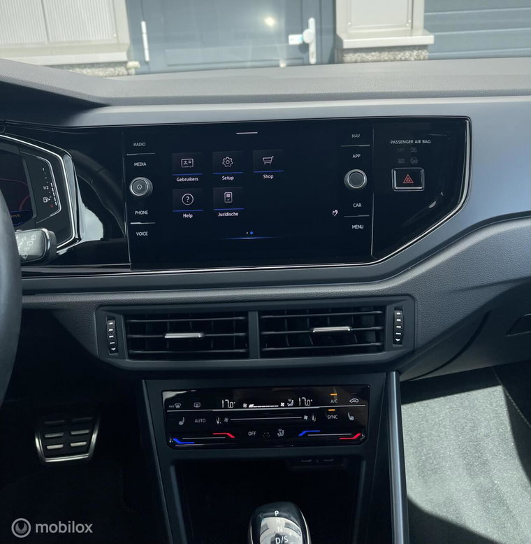 Vehicle Image 48