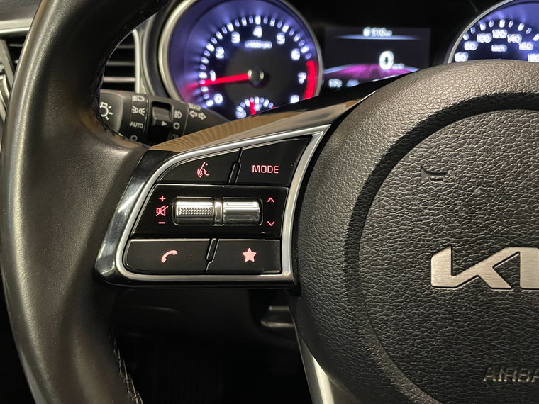 Vehicle Image 37