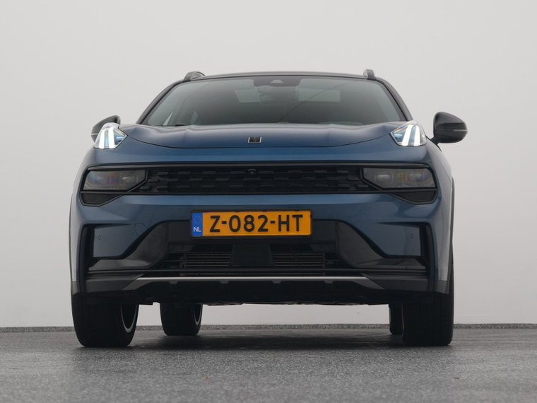 Vehicle Image 35