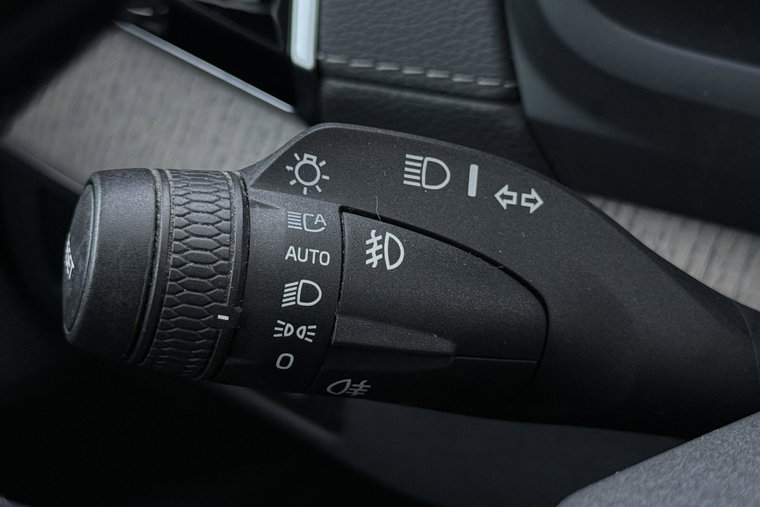 Vehicle Image 42
