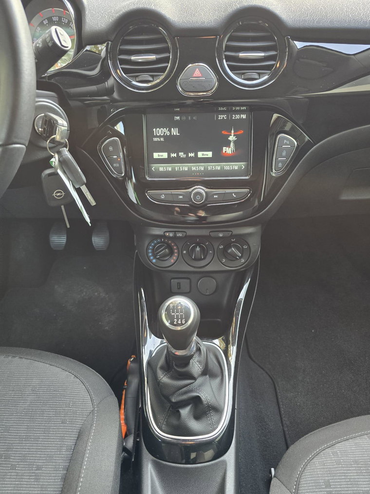 Vehicle Image 22