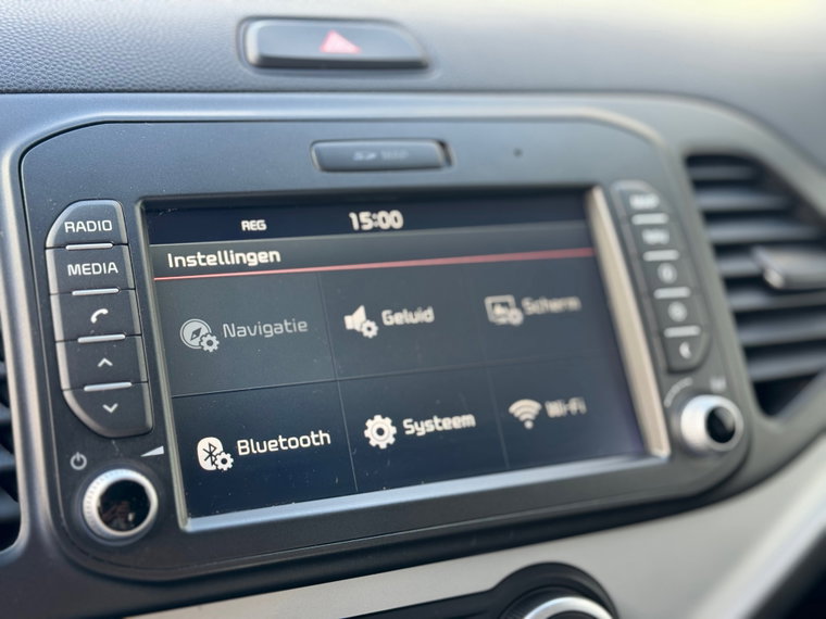 Vehicle Image 23