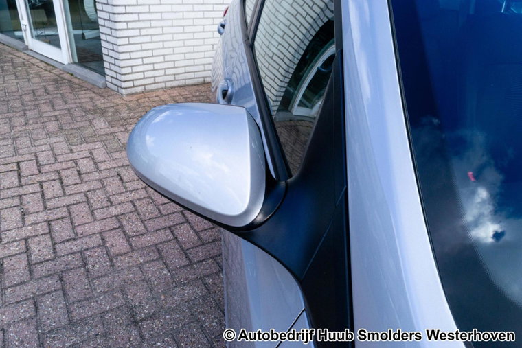 Vehicle Image 39