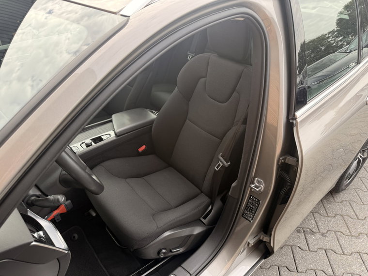Vehicle Image 39