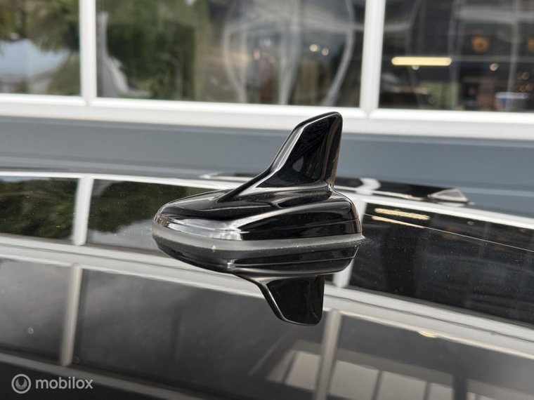 Vehicle Image 40