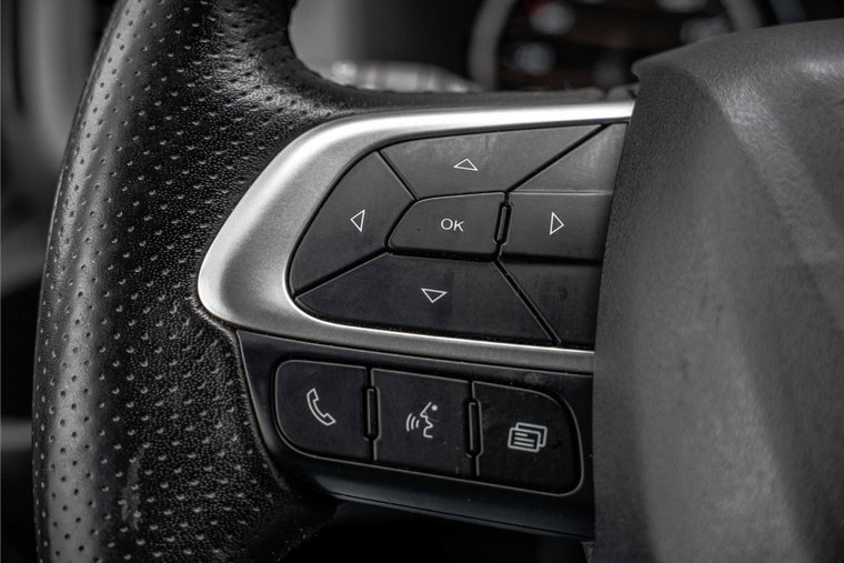 Vehicle Image 15