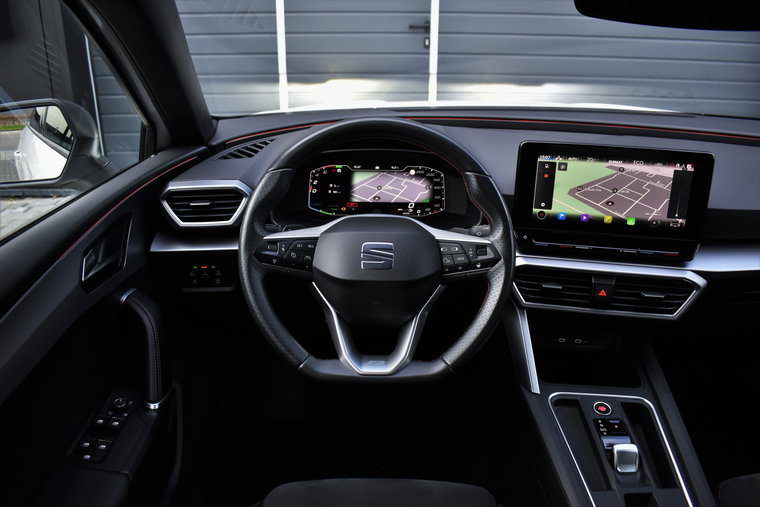Vehicle Image 18