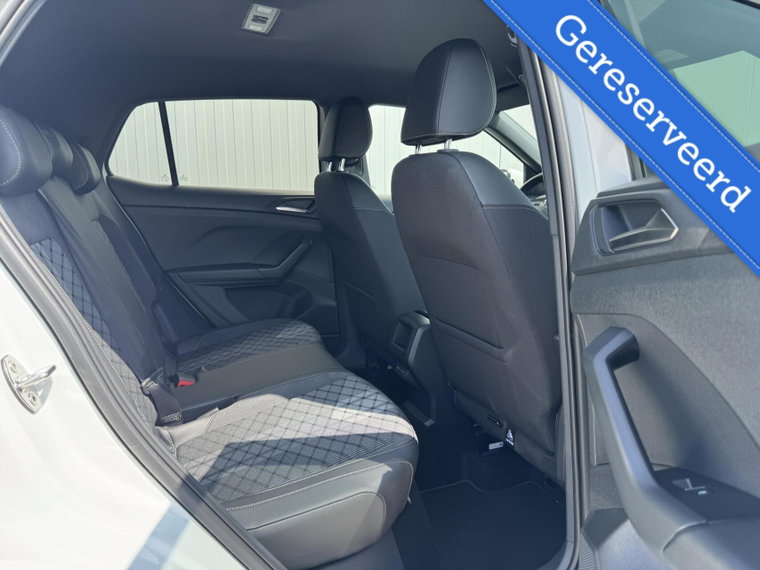 Vehicle Image 39