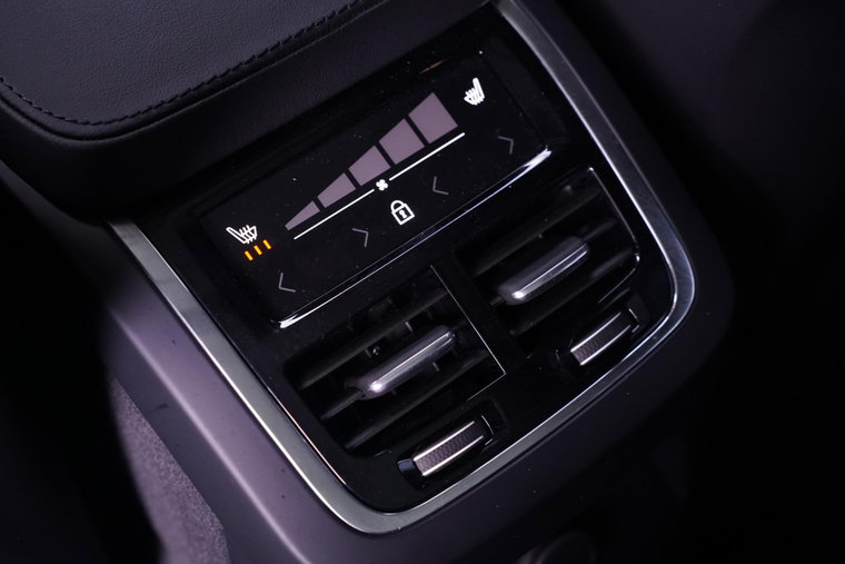 Vehicle Image 50