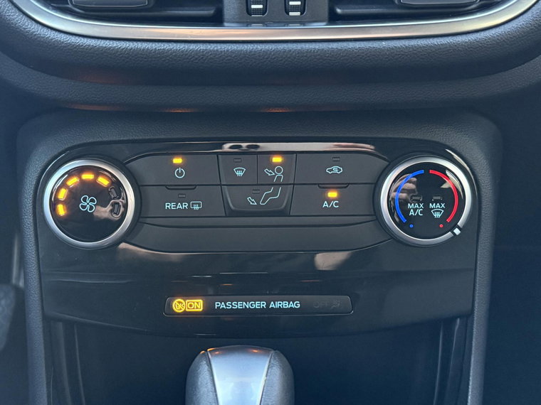 Vehicle Image 17