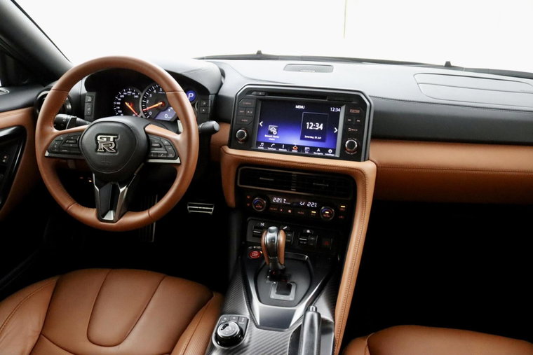 Vehicle Image 36