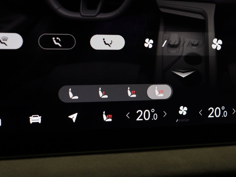 Vehicle Image 38