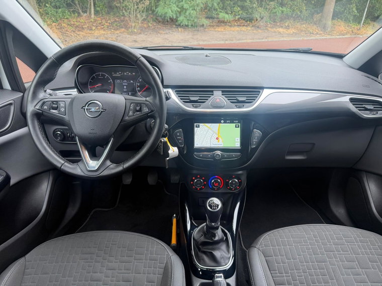 Vehicle Image 26