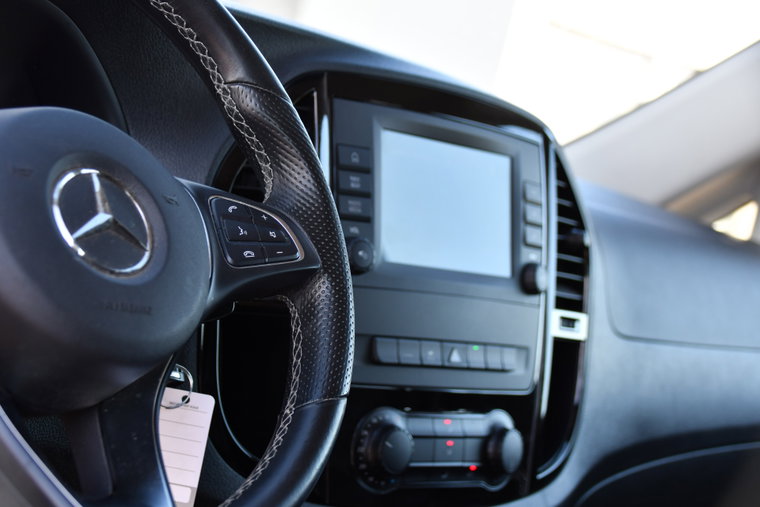 Vehicle Image 13