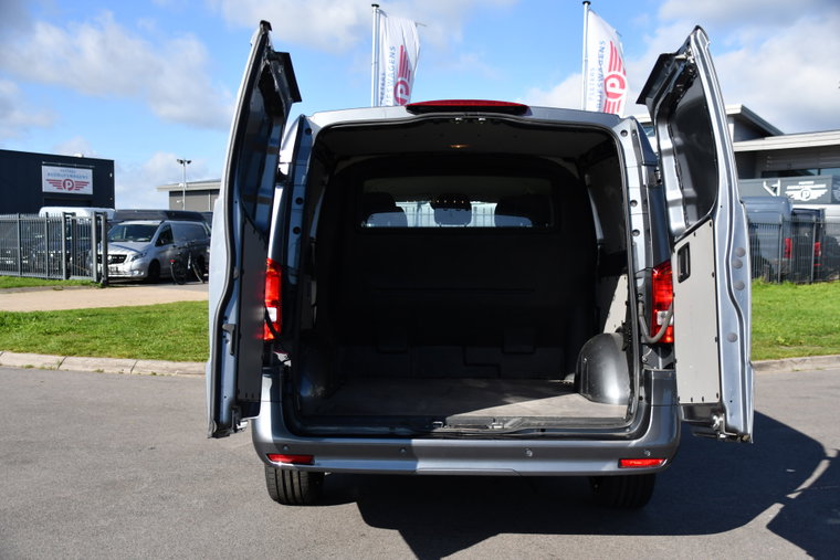 Vehicle Image 39