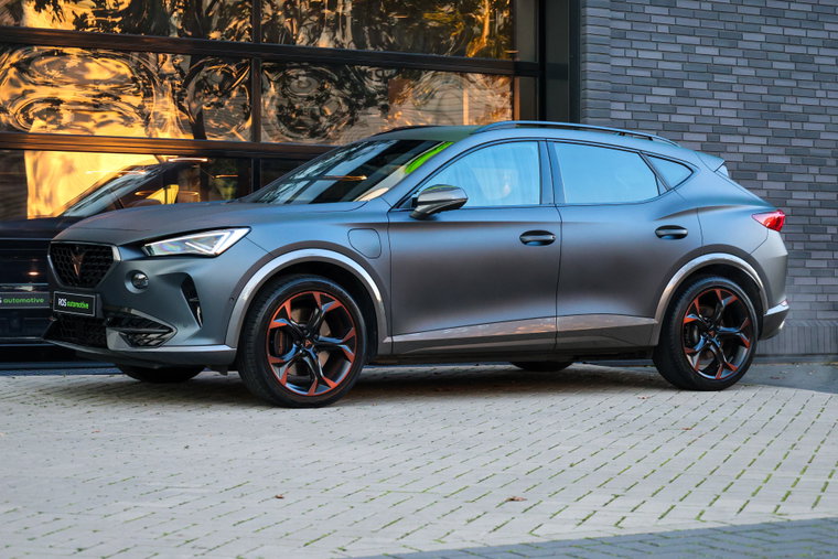 Vehicle Image 8