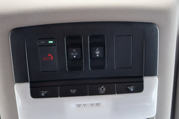 Vehicle Image 26