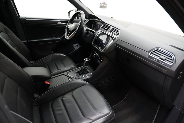 Vehicle Image 38