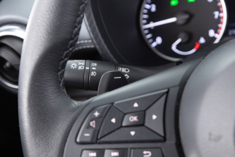 Vehicle Image 19