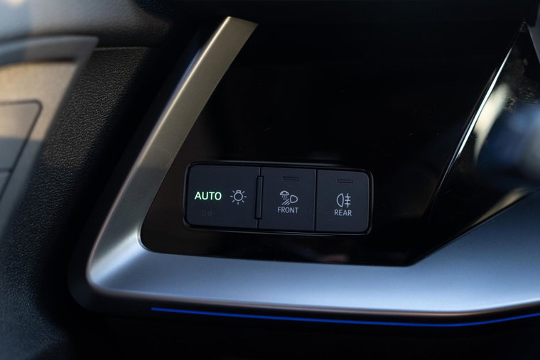 Vehicle Image 36