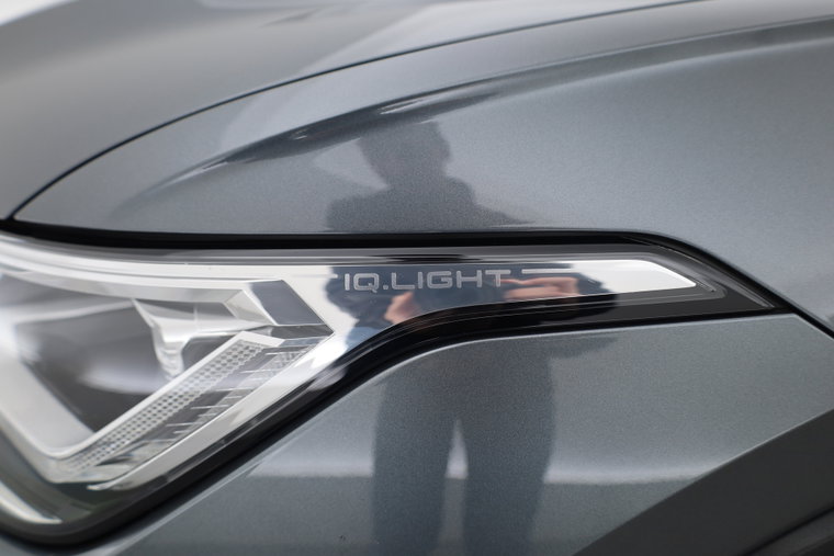 Vehicle Image 50