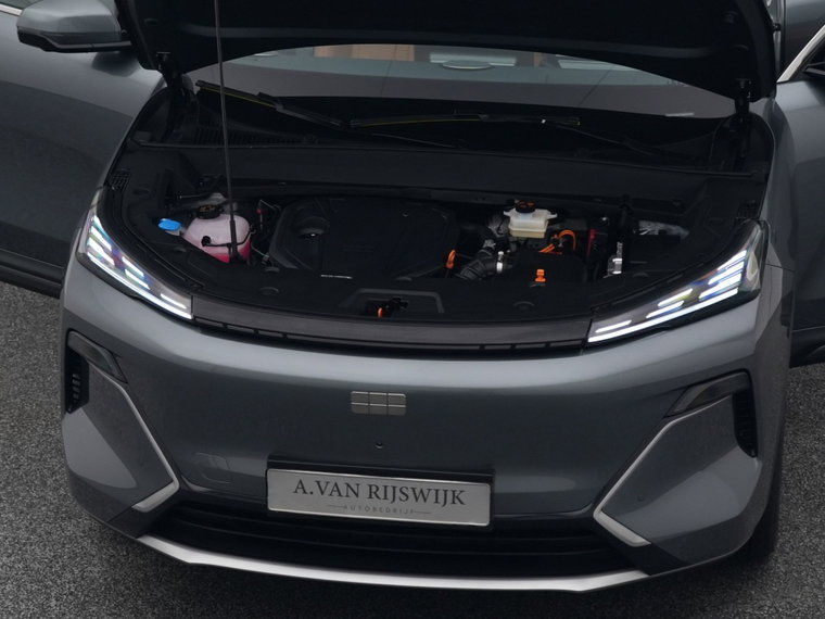 Vehicle Image 31