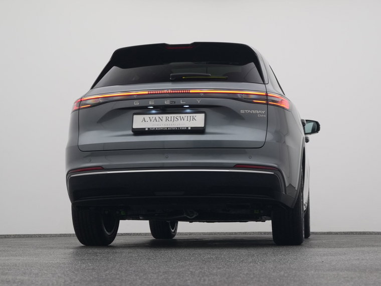 Vehicle Image 36