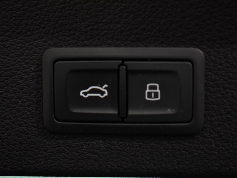 Vehicle Image 39
