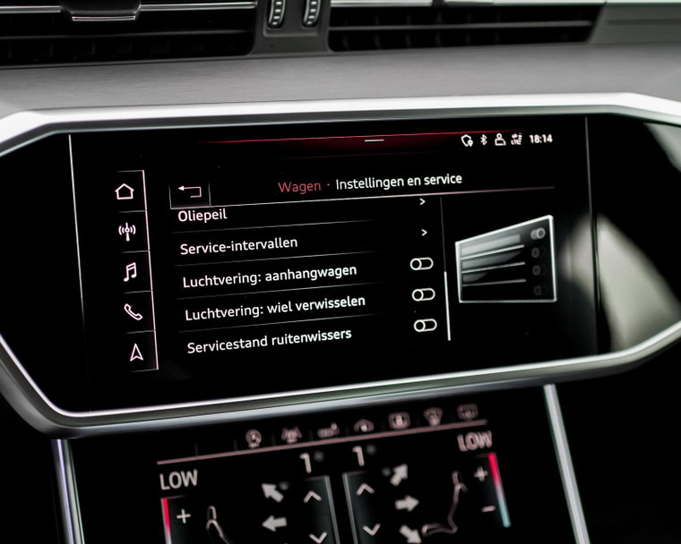 Vehicle Image 30