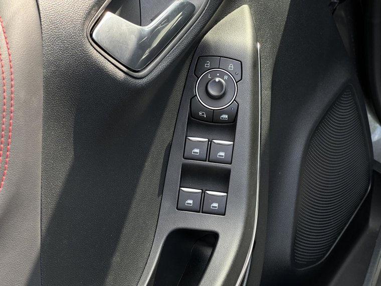 Vehicle Image 45