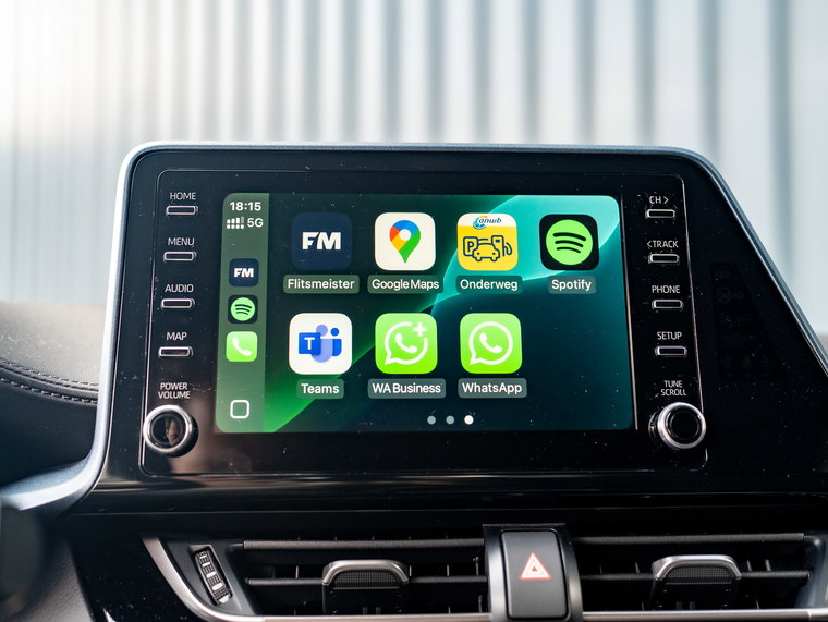 Vehicle Image 13