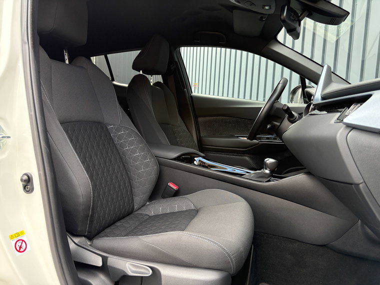 Vehicle Image 18
