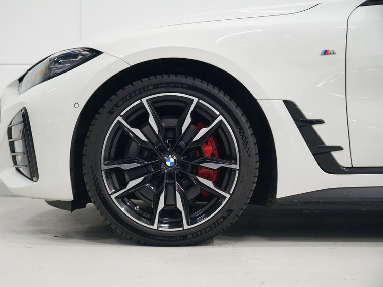 Vehicle Image 41