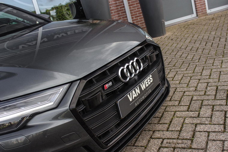 Vehicle Image 60