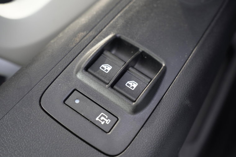 Vehicle Image 35
