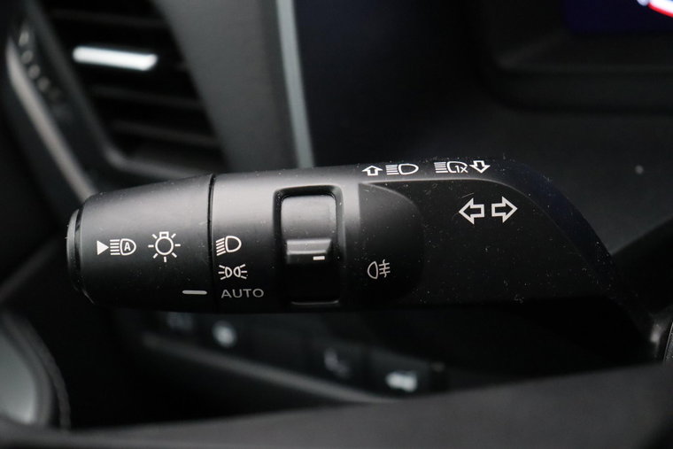 Vehicle Image 42