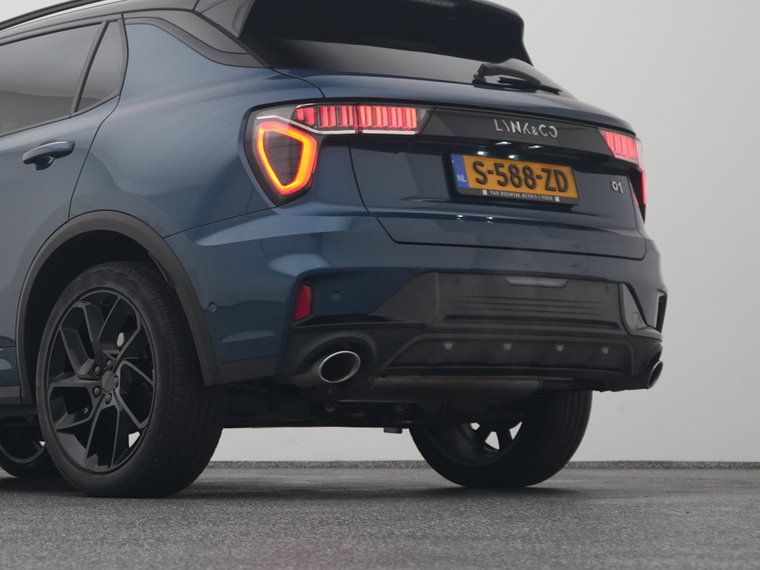 Vehicle Image 22