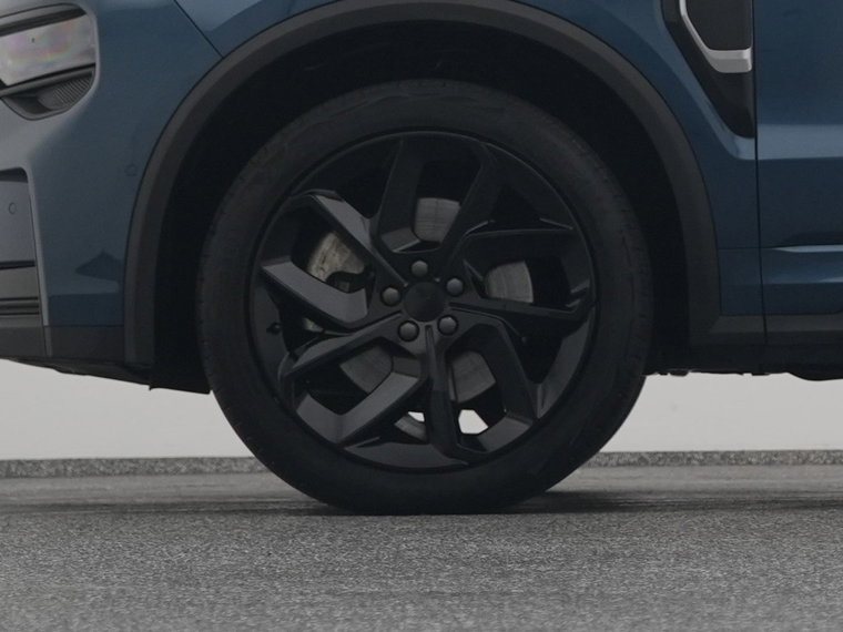 Vehicle Image 39