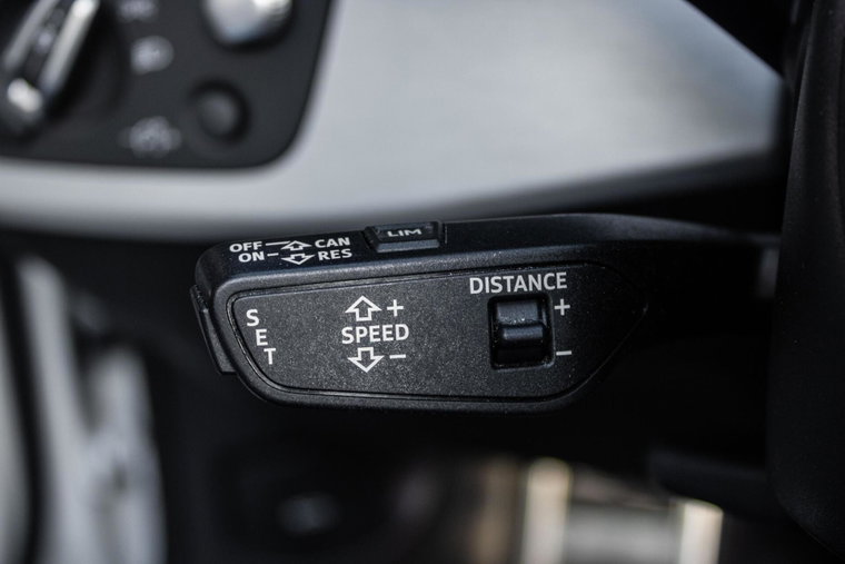 Vehicle Image 37