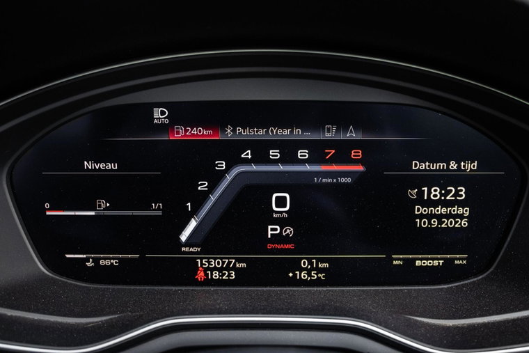 Vehicle Image 38