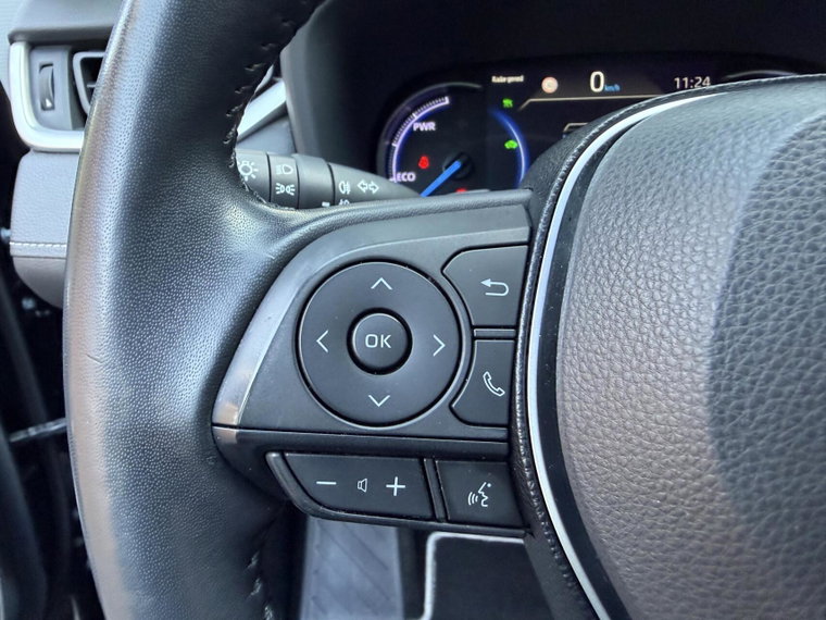 Vehicle Image 26