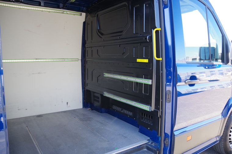 Vehicle Image 35